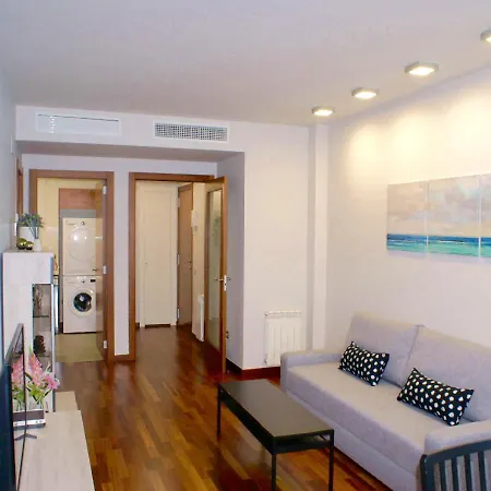 Carmed Homely By Hlclub Agency * Vilanova i la Geltru